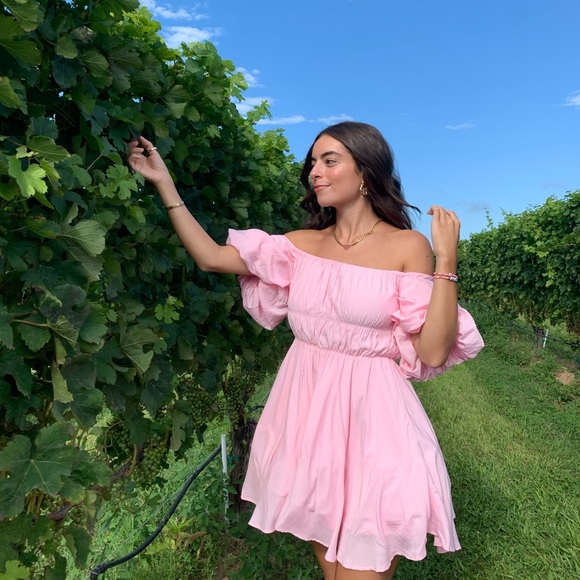 Meet your Posher, Madison - Picture 1 of 1